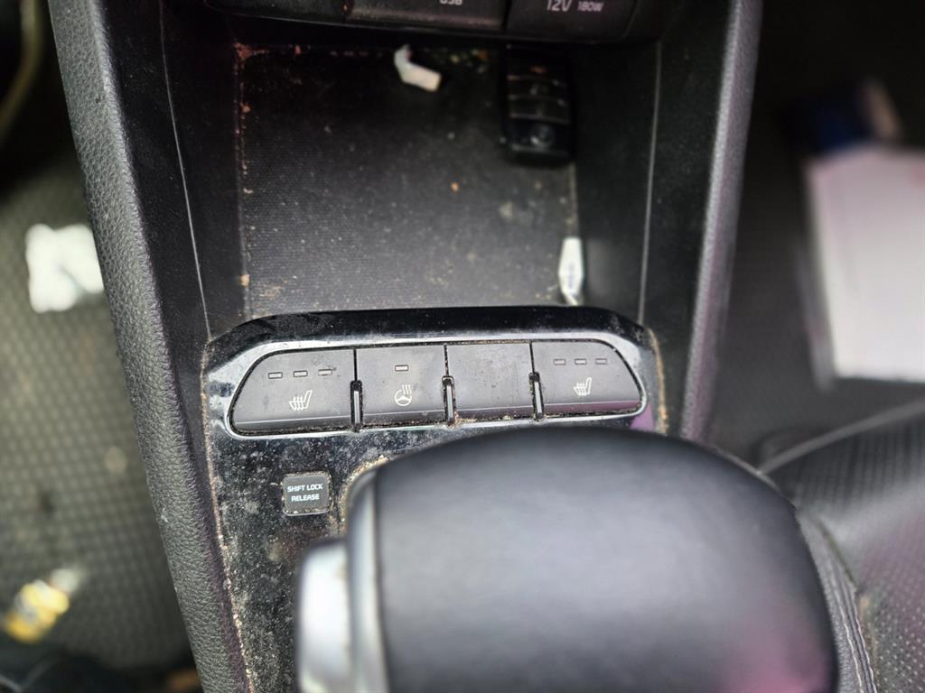 KIA Stonic - Vista 7