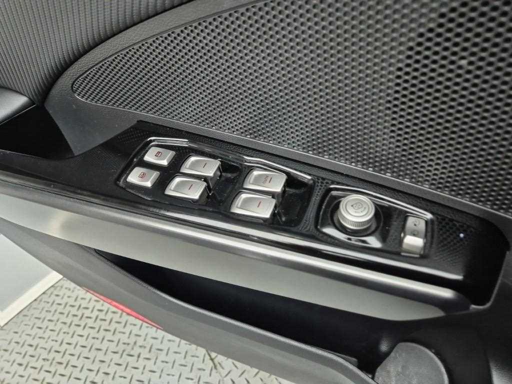 Ssangyong Tivoli 2016 Negro - Importación desde Corea - HF Imports Iquique - Foto 19