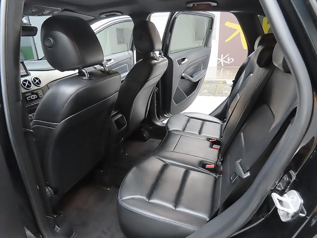 Mercedes Benz B Class (MY B) 2013 Negro - Importación desde Corea - HF Imports Iquique - Foto 9