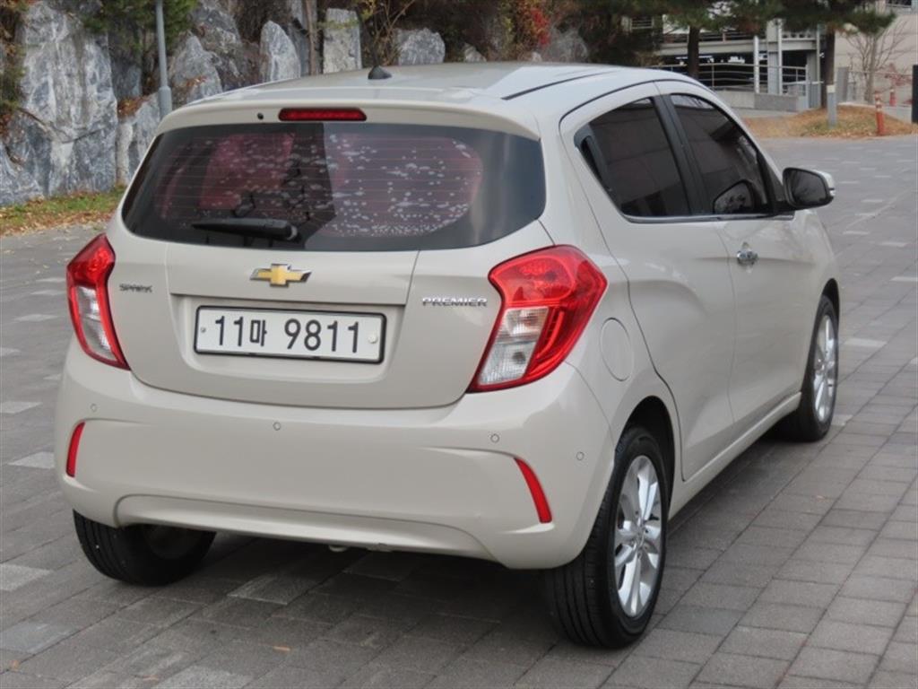 Chevrolet Spark - Vista 5