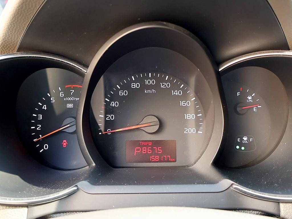 KIA Morning - Vista 11