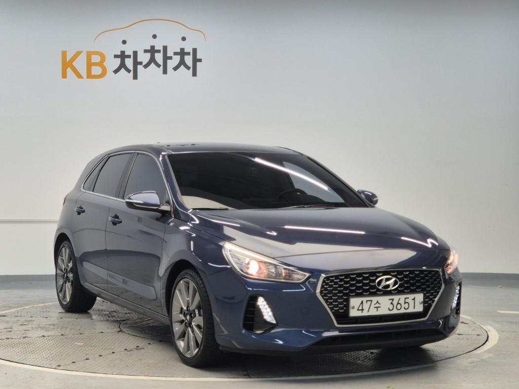 HYUNDAI i30 - Vista 4