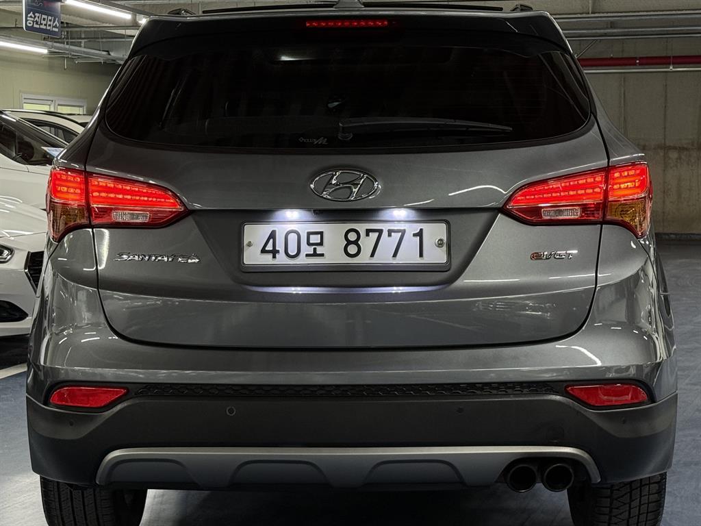 HYUNDAI Santa Fe - Vista 4