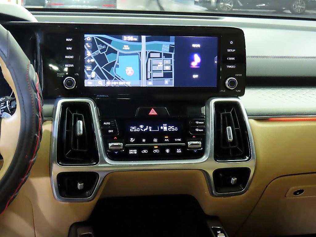 KIA Sorento - Vista 11