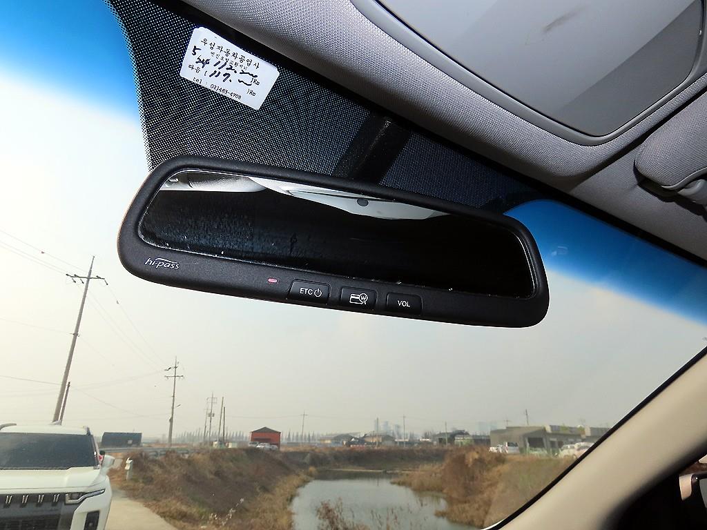 HYUNDAI Santa Fe - Vista 12