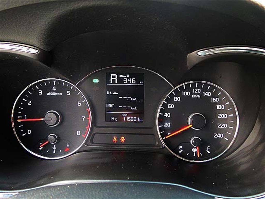 KIA K3 2016 Blanco - Importación desde Corea - HF Imports Iquique - Foto 10