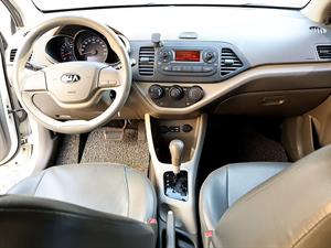 KIA Morning - Vista 10