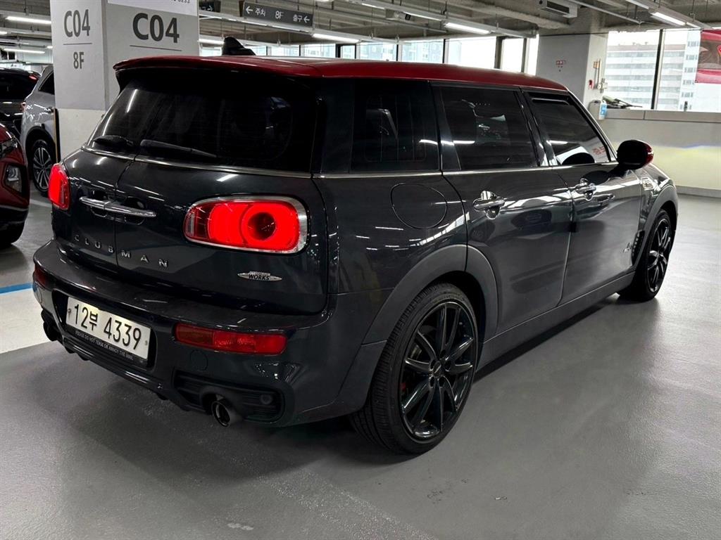 Mini Clubman - Vista 4