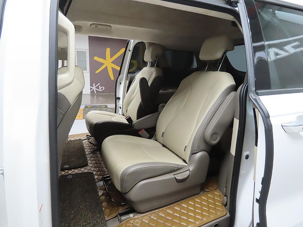 KIA Carnival 2022 Blanco - Importación desde Corea - HF Imports Iquique - Foto 9