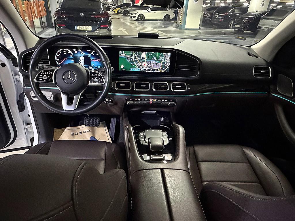 Mercedes Benz GLE Class - Vista 6