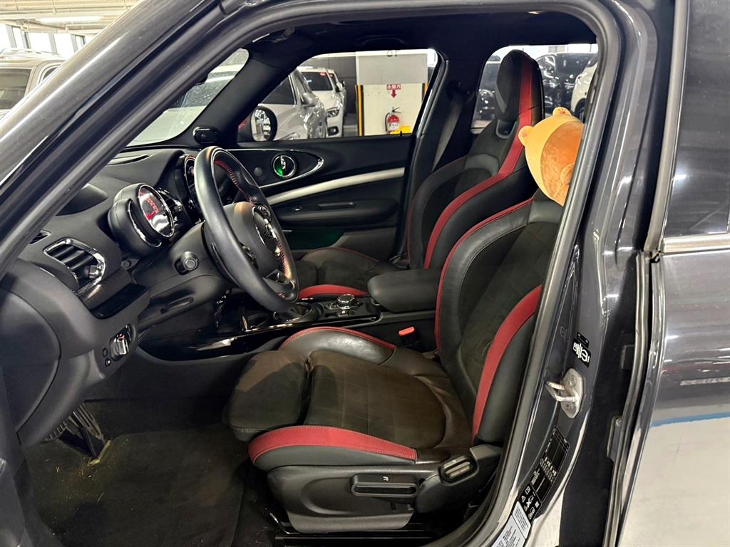 Mini Clubman - Vista 7