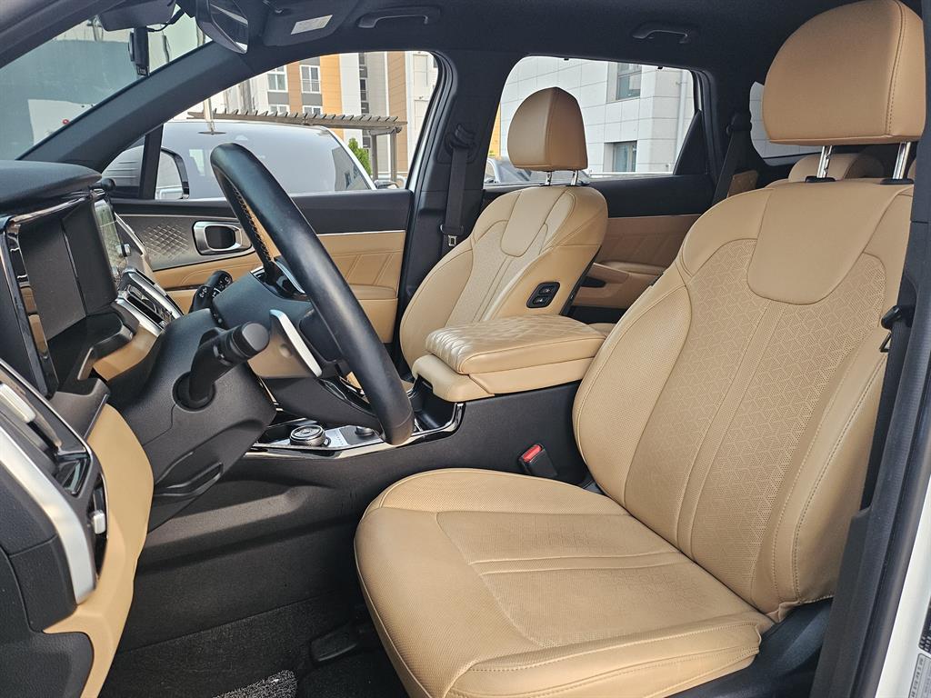 KIA Sorento - Vista 8