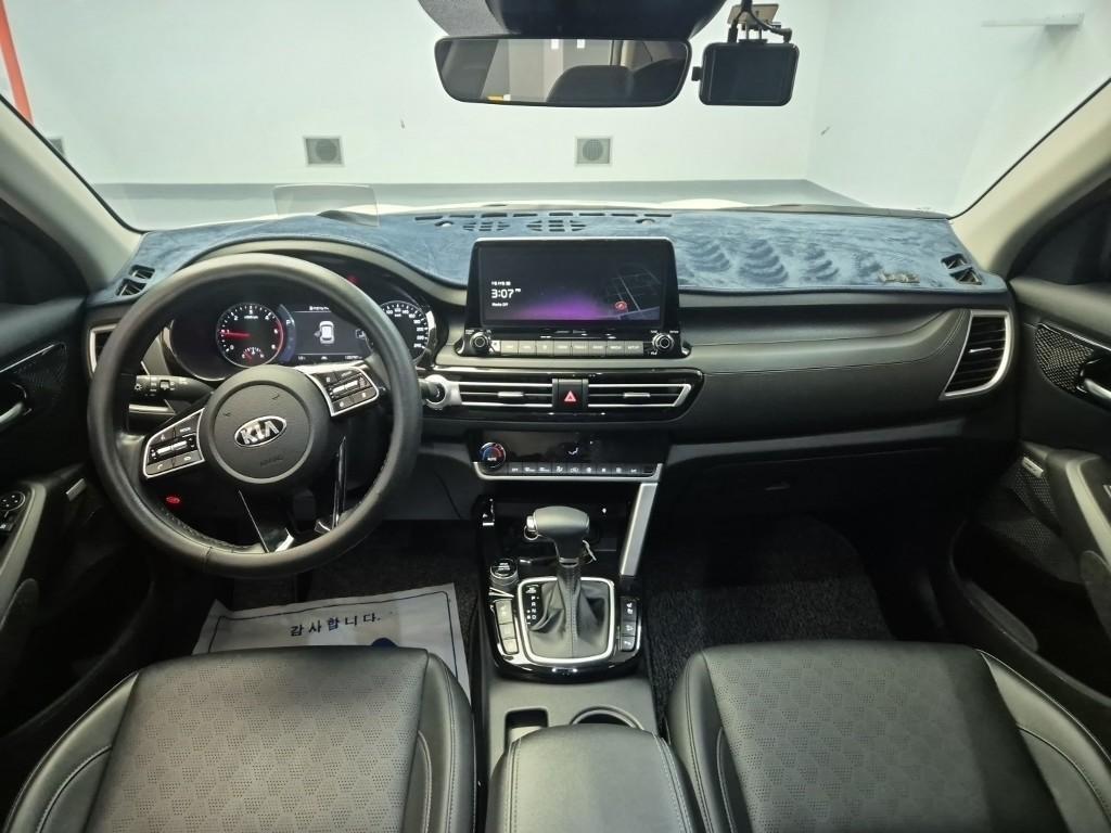 KIA Seltos - Vista 7