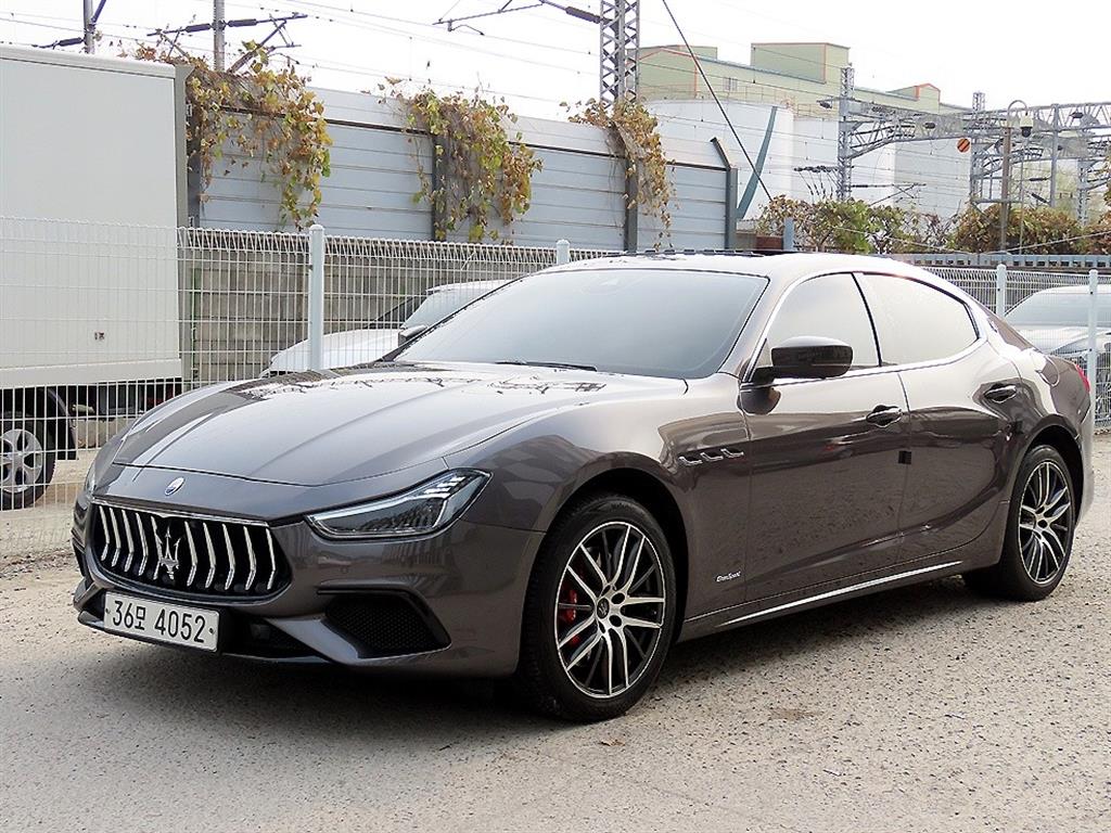 Maserati Ghibli - Vista 2