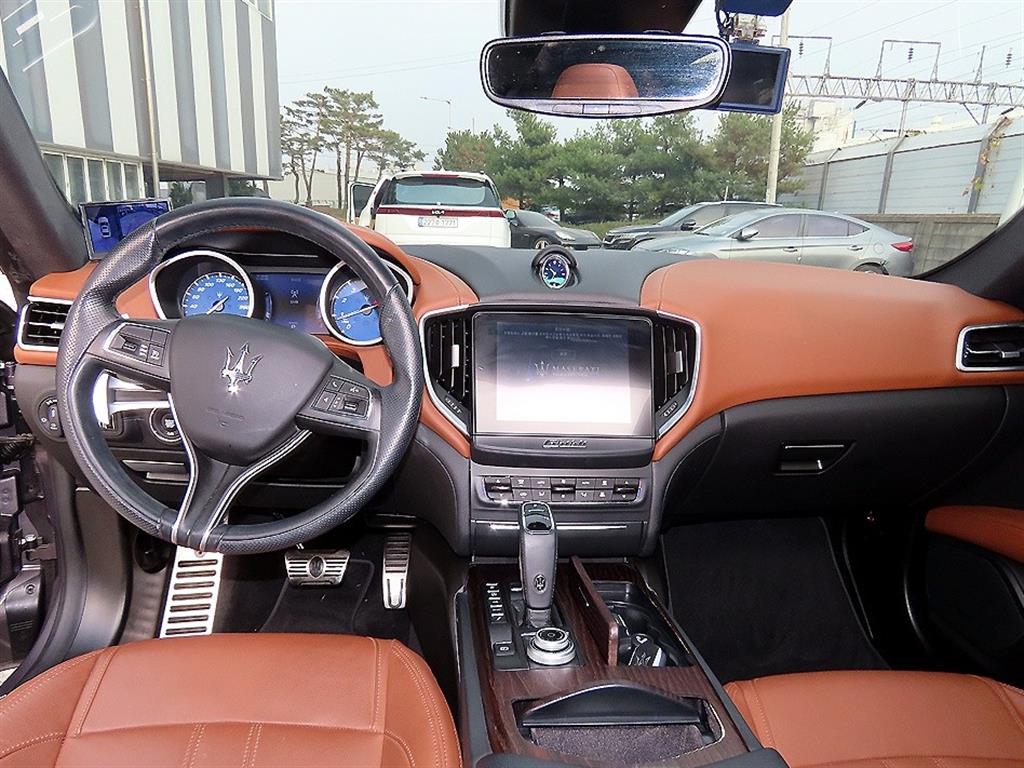 Maserati Ghibli - Vista 7