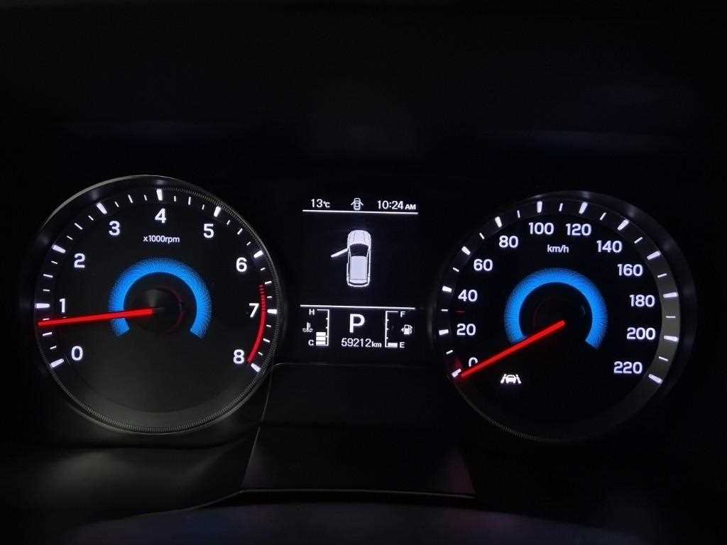 Ssangyong Tivoli - Vista 6