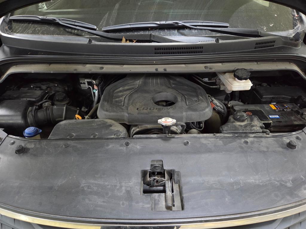 HYUNDAI Starex 2019 Negro - Importación desde Corea - HF Imports Iquique - Foto 18