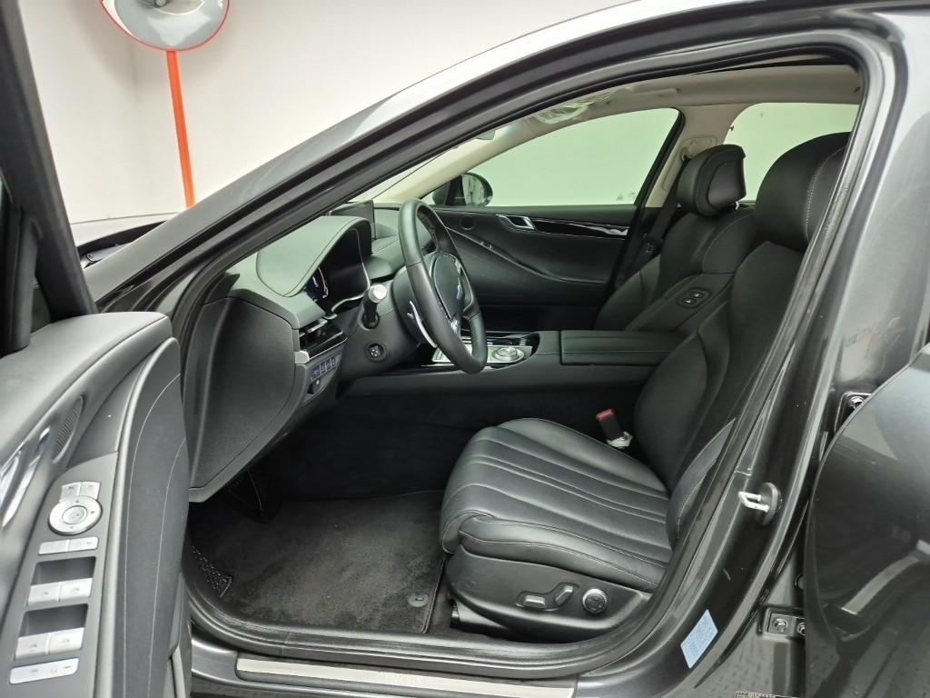 Genesis G80 - Vista 11