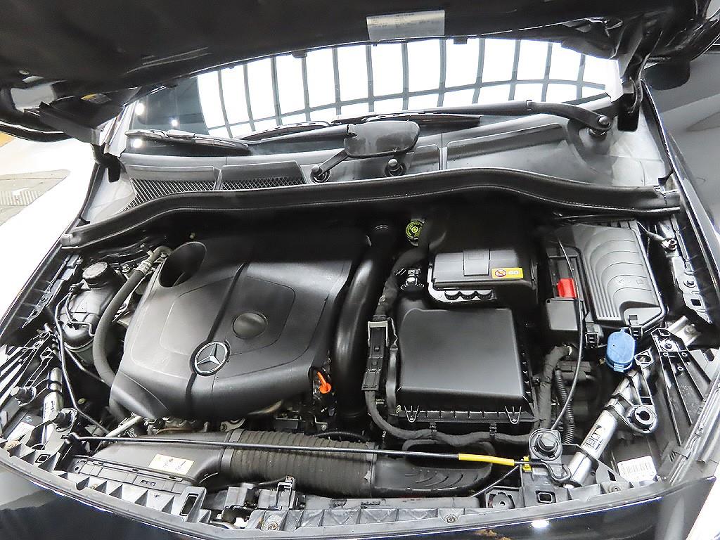 Mercedes Benz B Class (MY B) 2013 Negro - Importación desde Corea - HF Imports Iquique - Foto 7