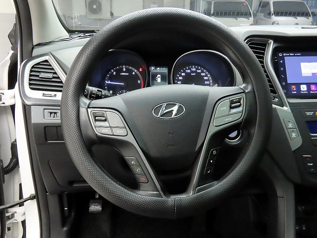 HYUNDAI Santa Fe - Vista 7