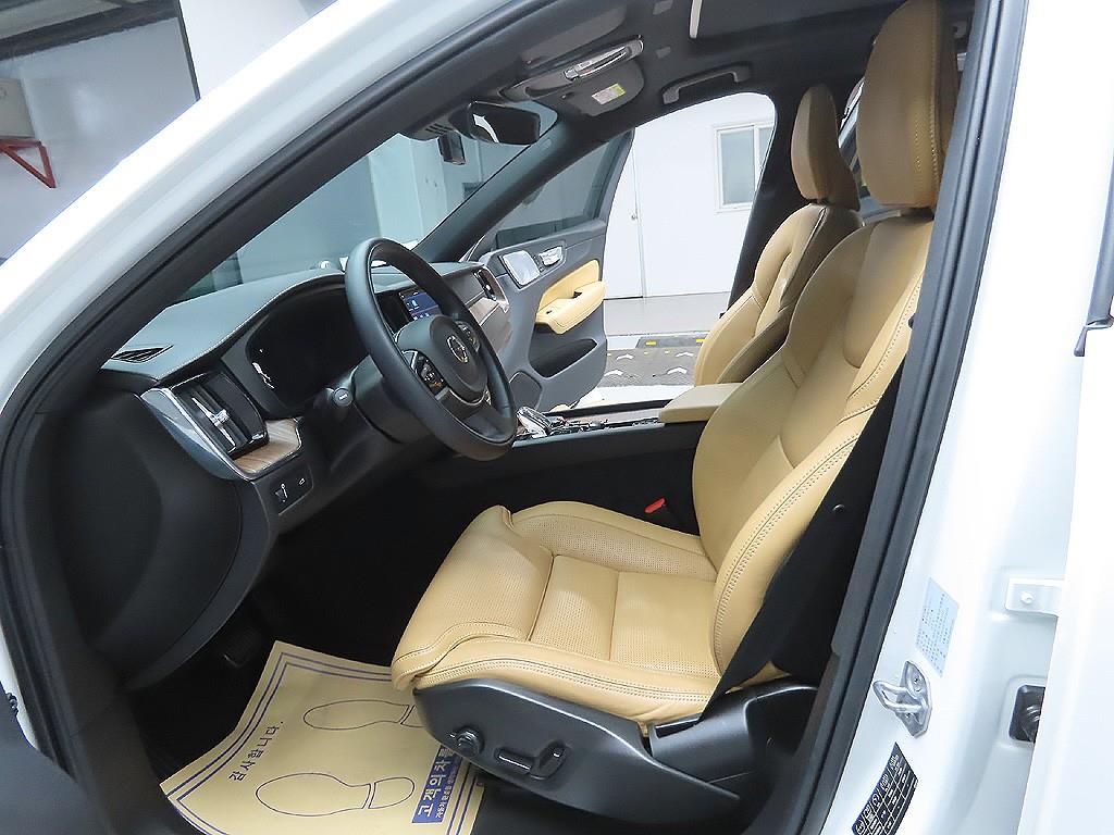 Volvo XC60 2022 Blanco - Importación desde Corea - HF Imports Iquique - Foto 13