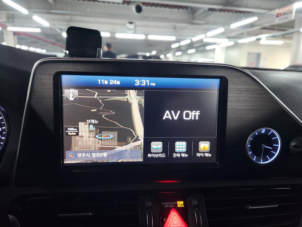 HYUNDAI Grandeur - Vista 9