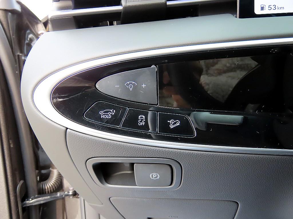 Genesis GV70 - Vista 12