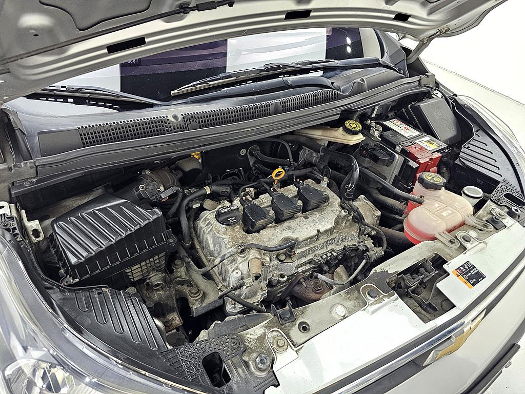 Chevrolet Spark - Vista 6