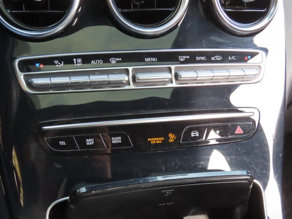 Mercedes Benz GLC Class 2020 Blanco - Importación desde Corea - HF Imports Iquique - Foto 7