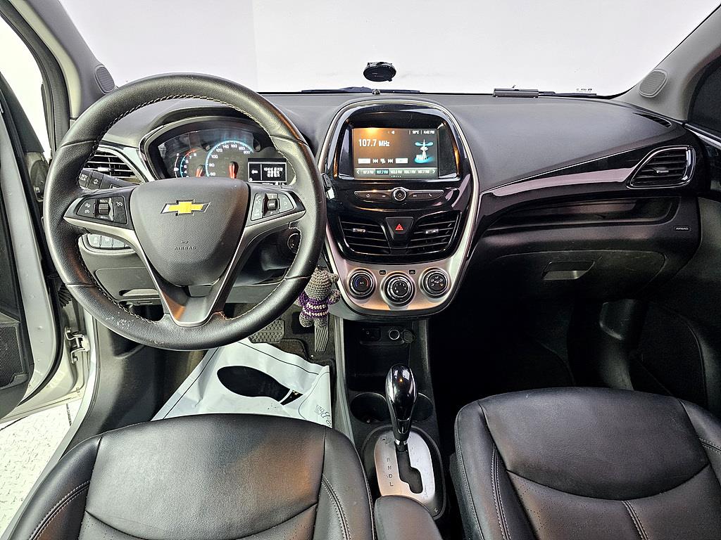 Chevrolet Spark - Vista 5