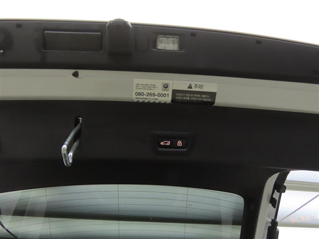 BMW X6 2022 Blanco - Importación desde Corea - HF Imports Iquique - Foto 17