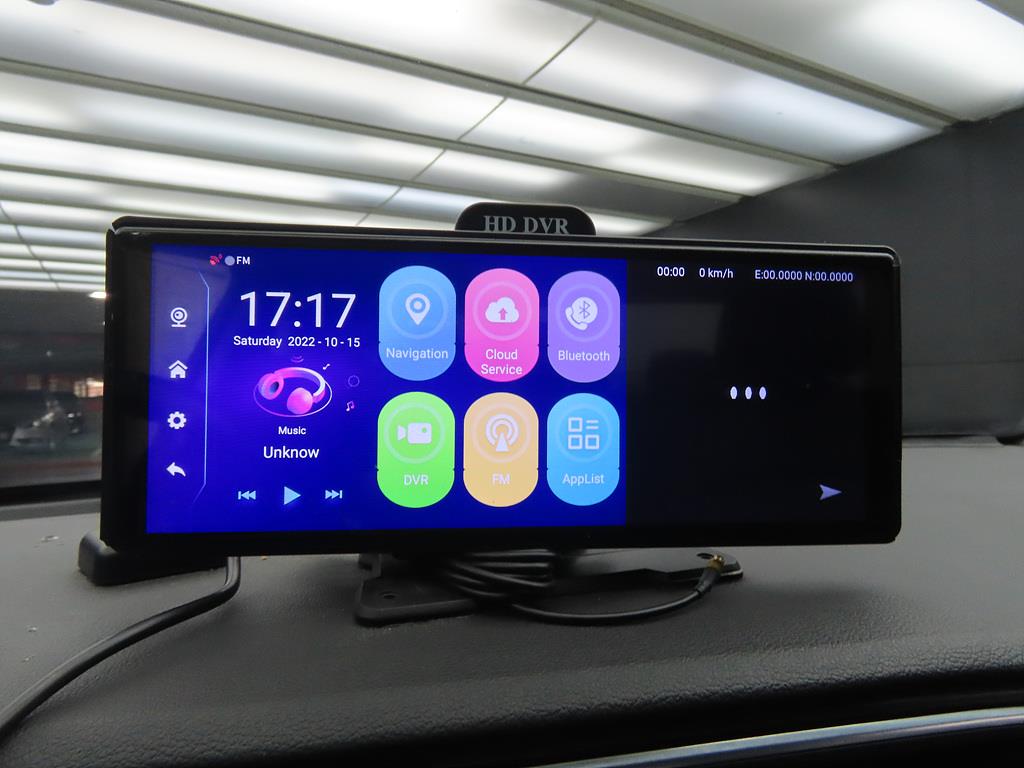 HYUNDAI Avante - Vista 9