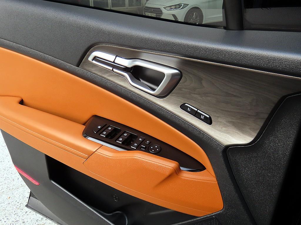 KIA Sportage - Vista 11