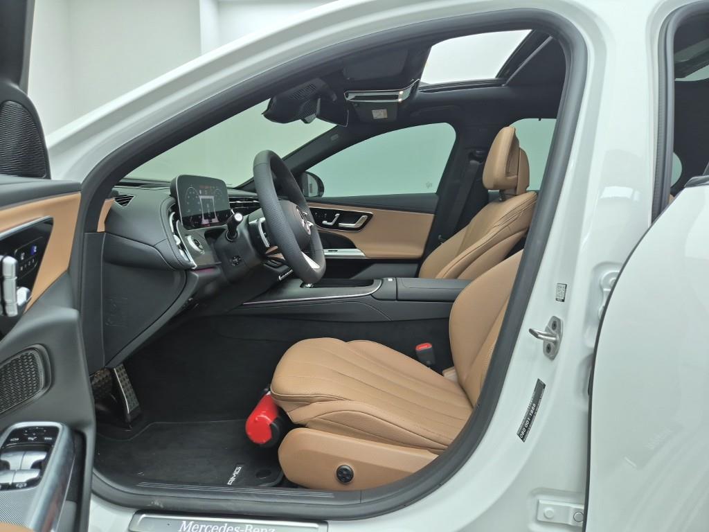 Mercedes Benz E class - Vista 11