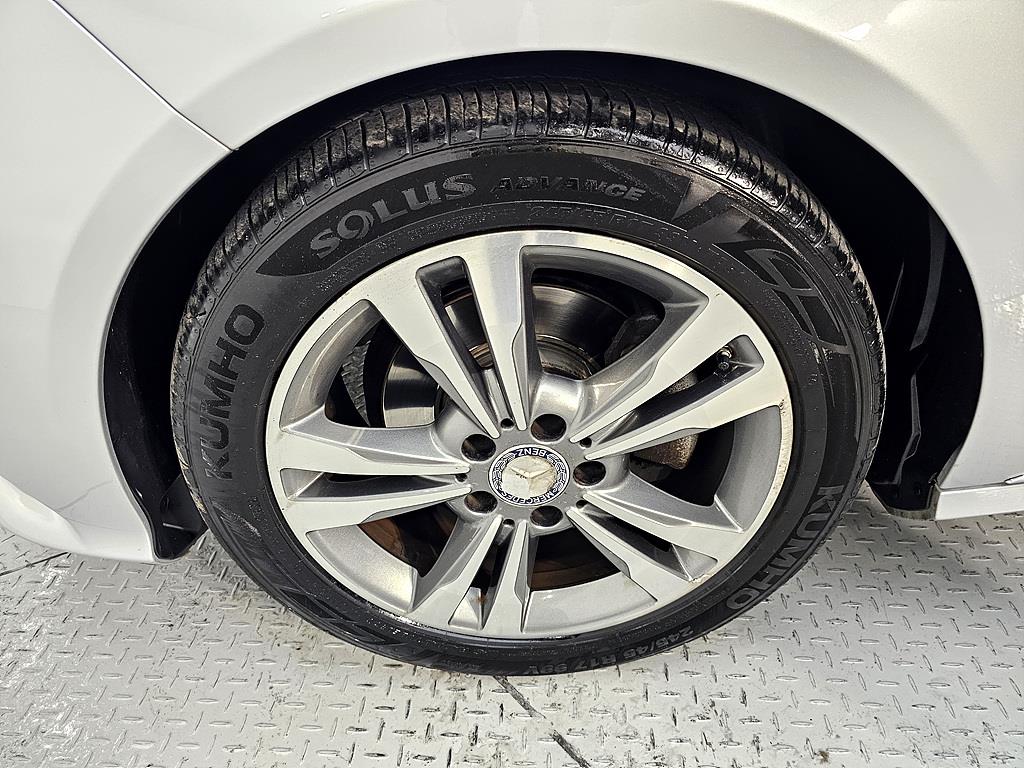 Mercedes Benz E class 2016 Plateado - Importación desde Corea - HF Imports Iquique - Foto 20