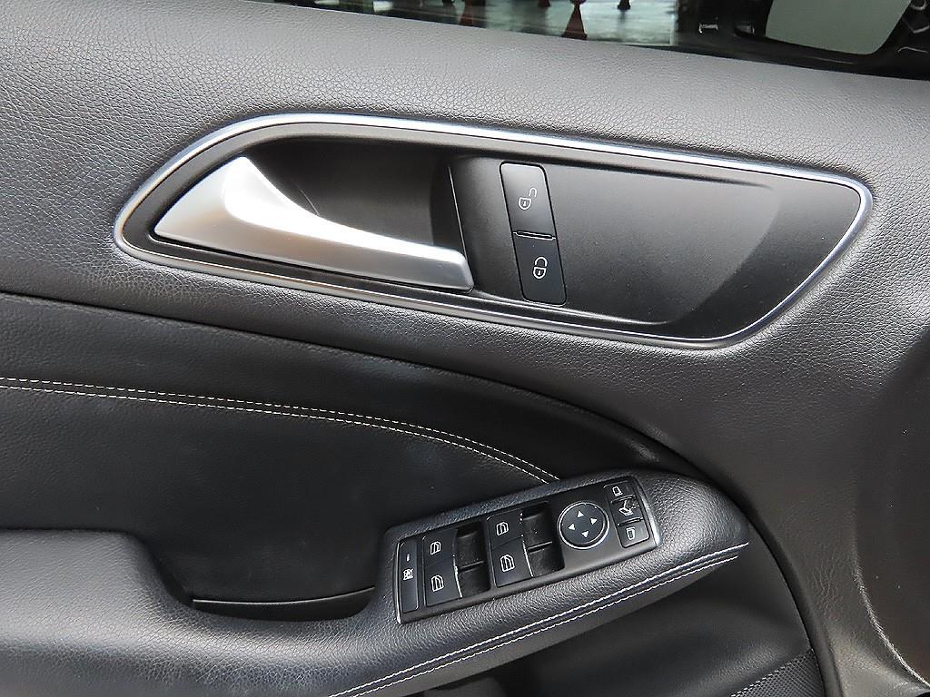 Mercedes Benz B Class (MY B) 2013 Negro - Importación desde Corea - HF Imports Iquique - Foto 12