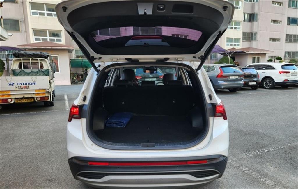 HYUNDAI Santa Fe - Vista 5