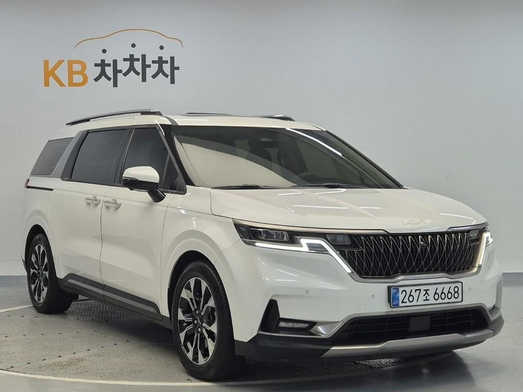 KIA Carnival - Vista 4