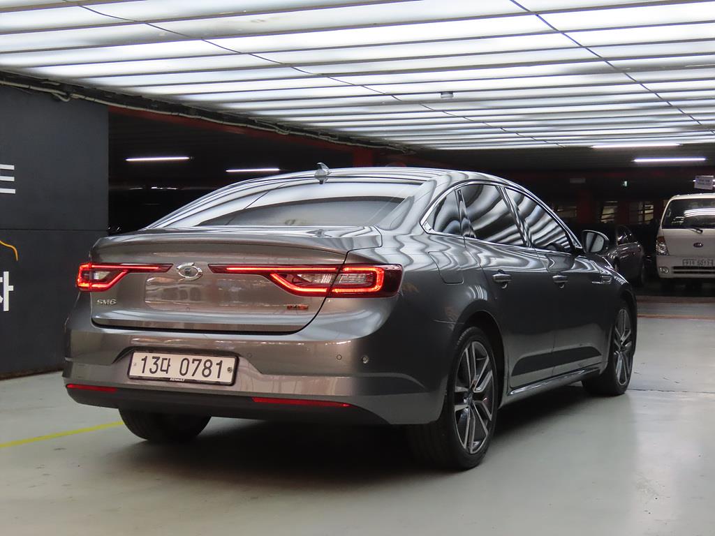 SAMSUNG SM6 - Vista 4