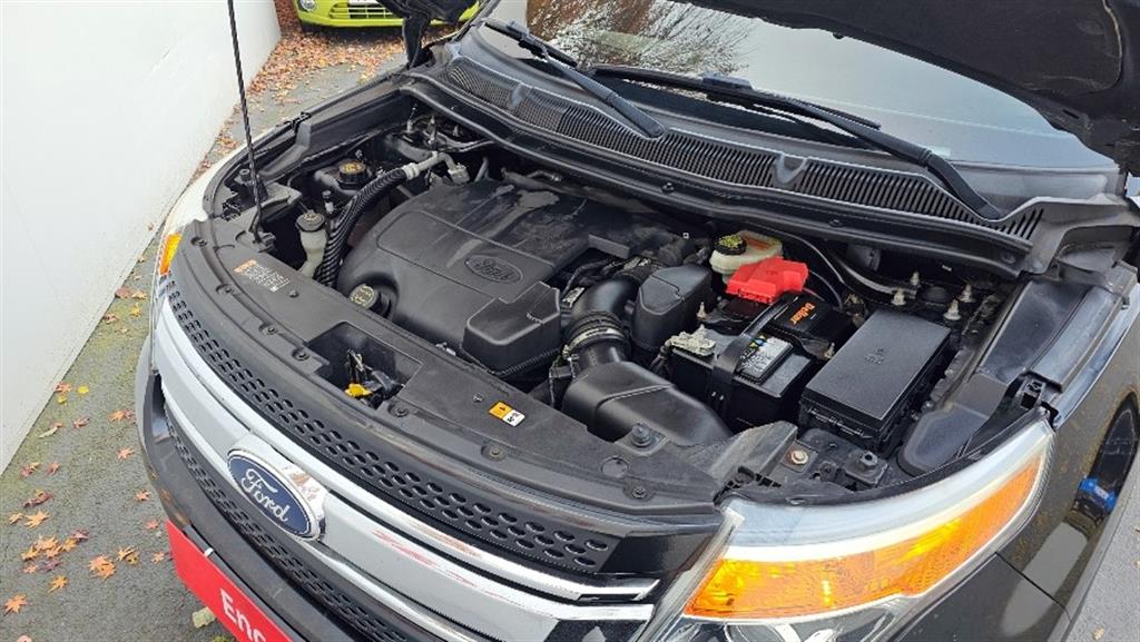 Ford Explorer - Vista 6