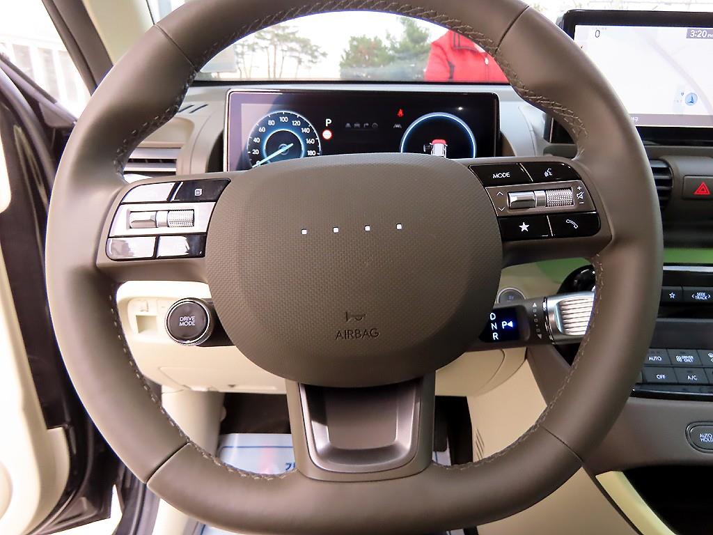 HYUNDAI Casper - Vista 8