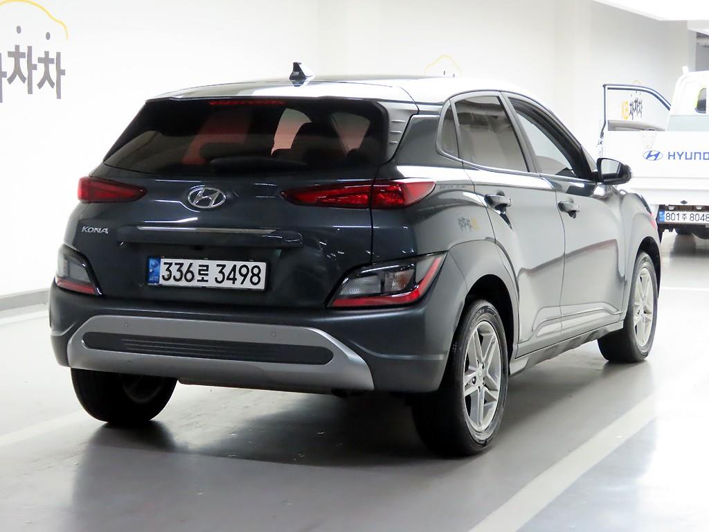 HYUNDAI Kona - Vista 4