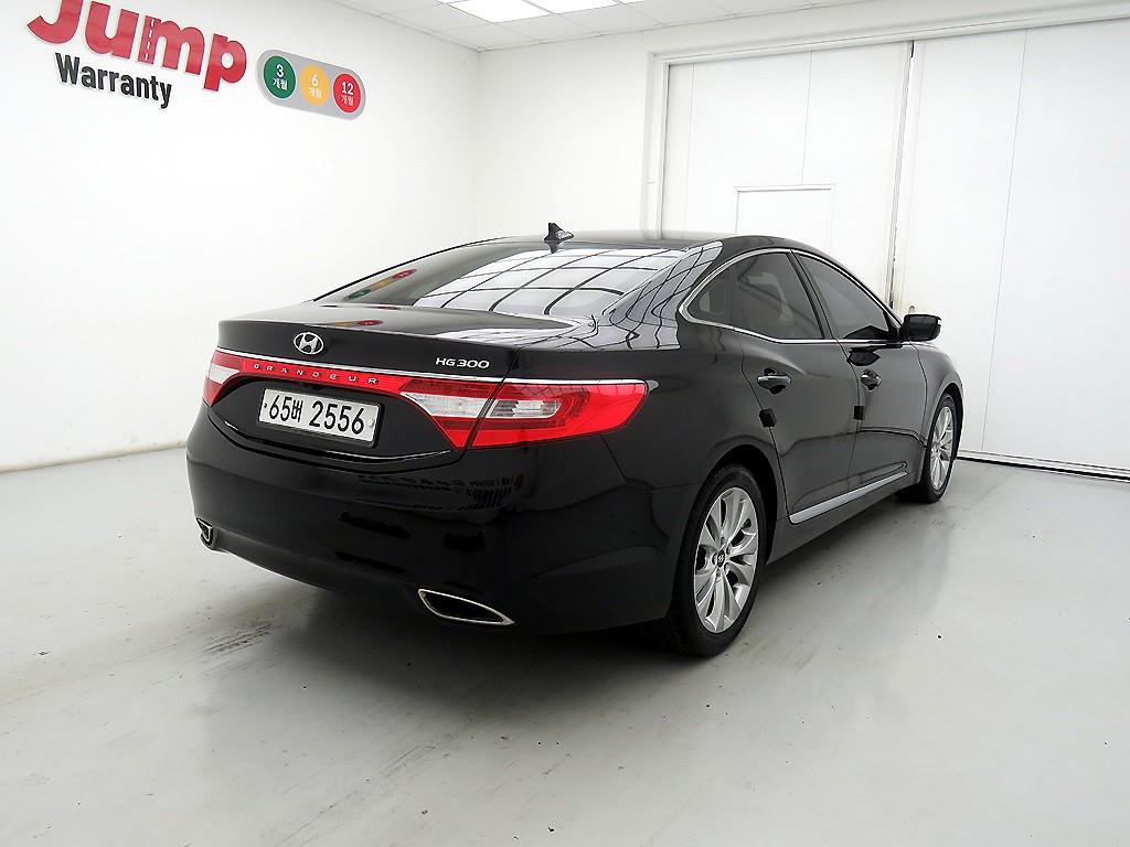 HYUNDAI Grandeur - Vista 4