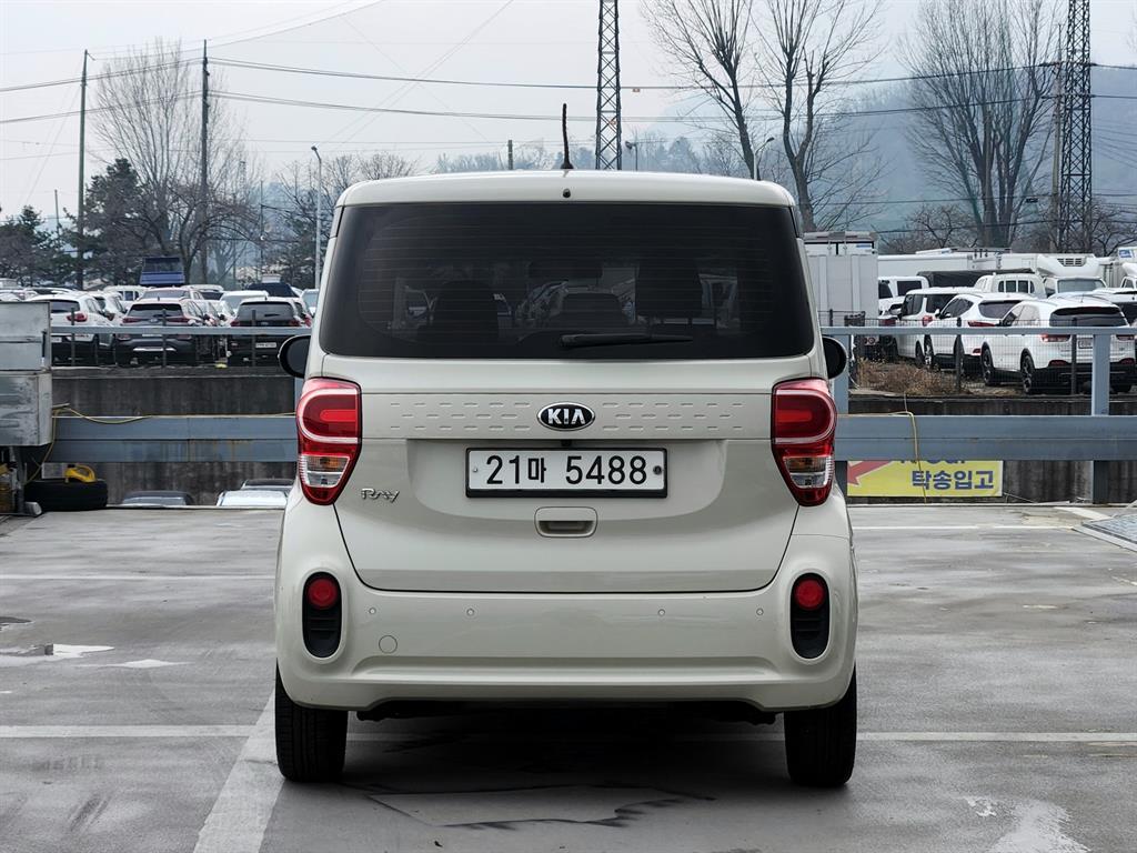 KIA Ray - Vista 6