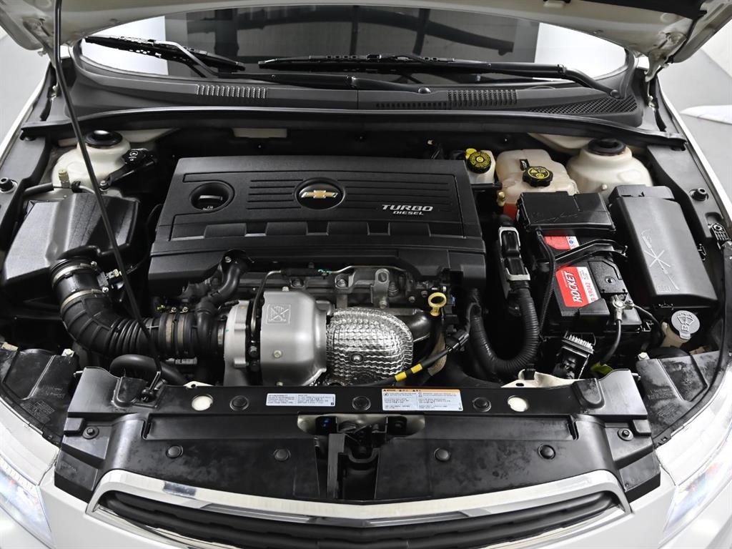 Chevrolet Cruise - Vista 6