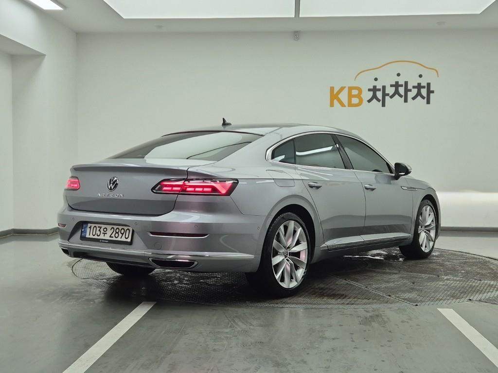 Volkswagen Arteon - Vista 4