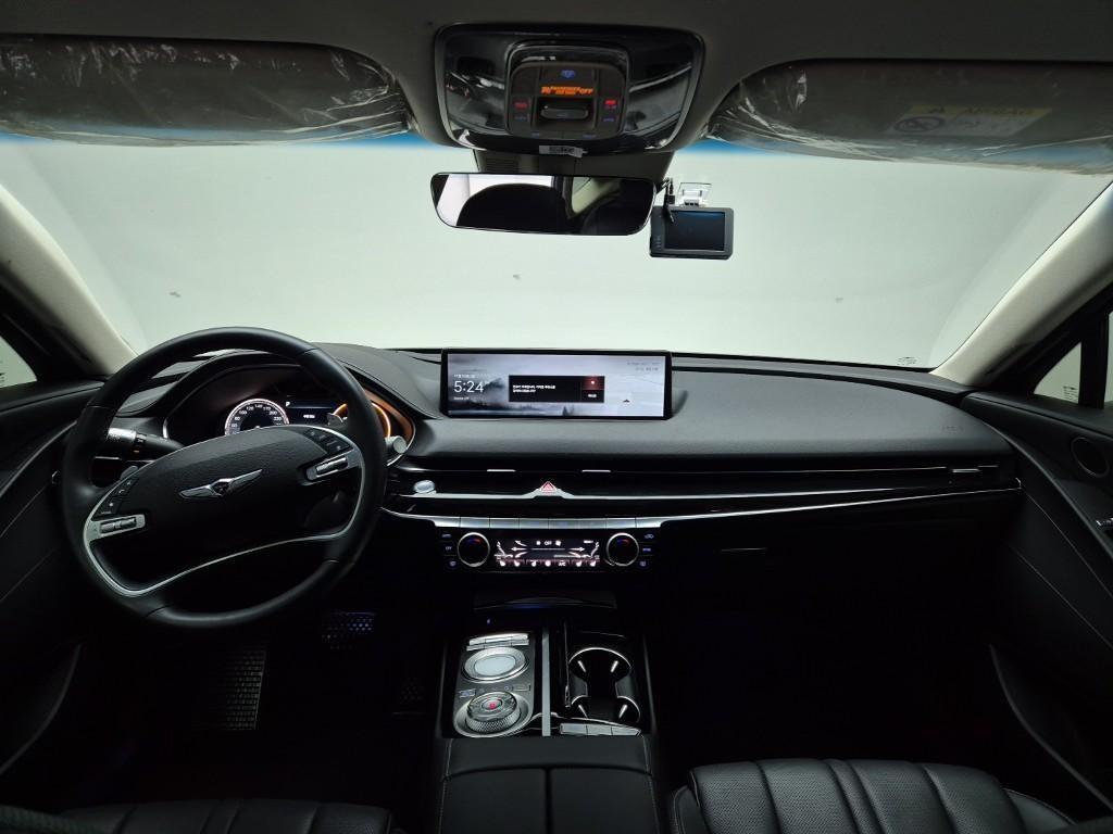 Genesis G80 - Vista 7