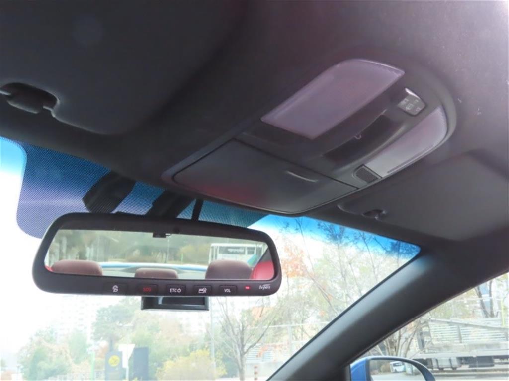 HYUNDAI Avante 2018 Azul - Importación desde Corea - HF Imports Iquique - Foto 10