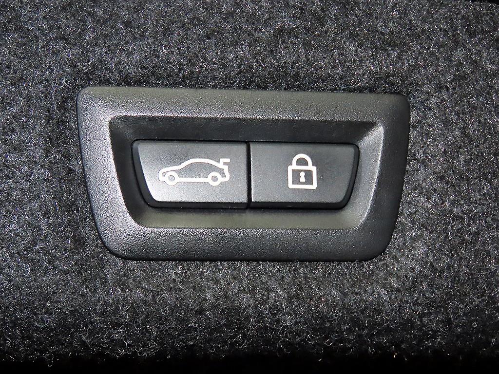 BMW 5 Series 2021 Negro - Importación desde Corea - HF Imports Iquique - Foto 15