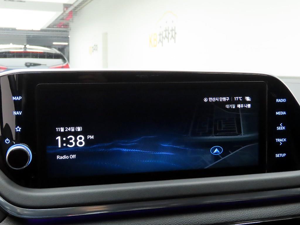 HYUNDAI Sonata - Vista 9